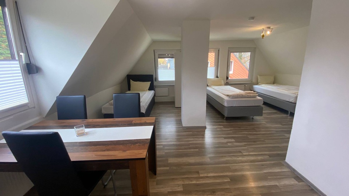 Neumuenster House | Frankenstraße 13 - 2 bedrooms