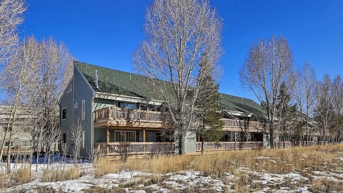 Fraser Condo | Fraser Condo Near Tubing Hill!