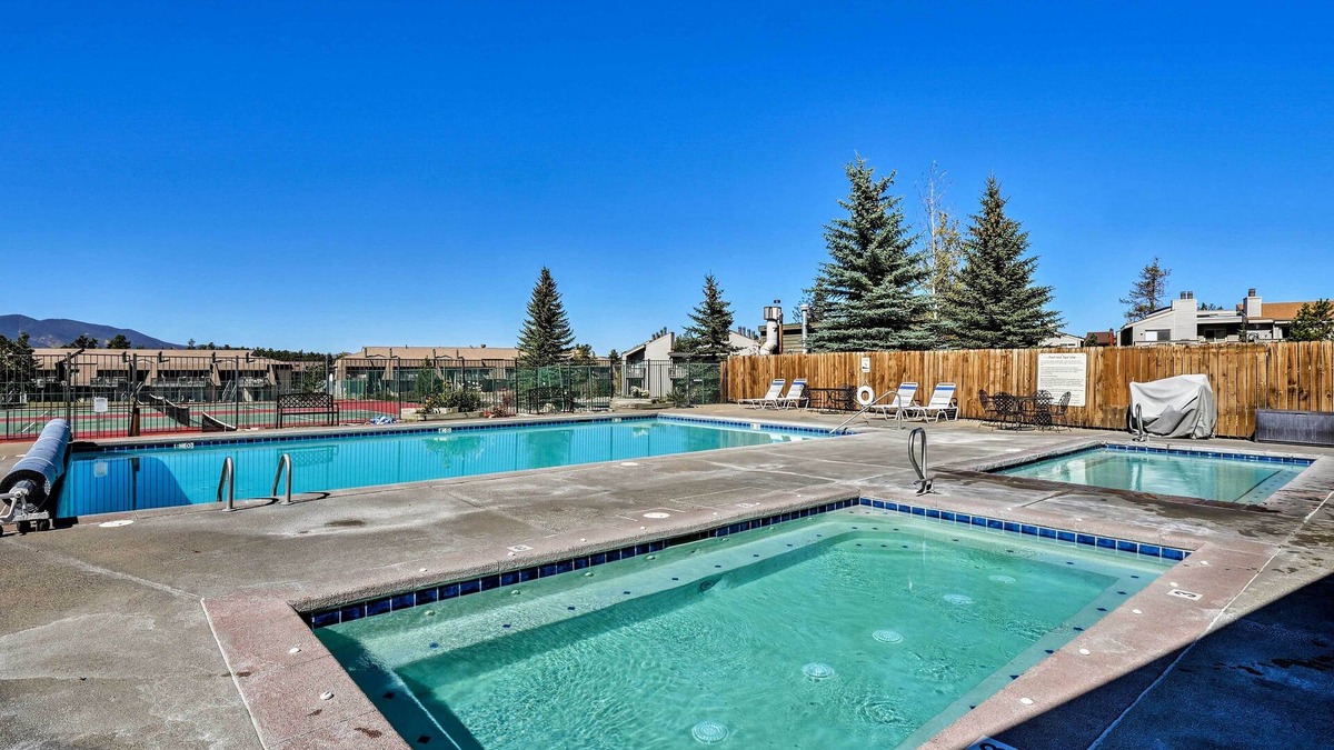 Fraser Condo | Fraser Mountain Retreat w/Resort Amenities!