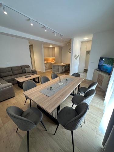 Tuzi Apartment | Fratelli Apartments