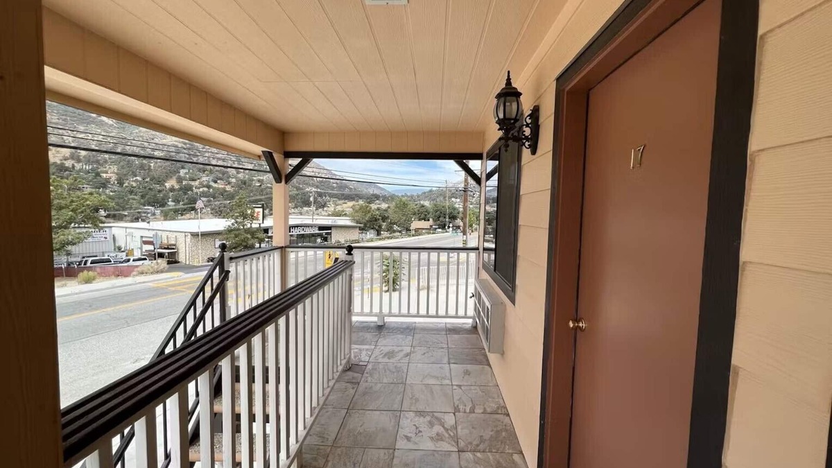 Frazier Park Hotel | Frazier View Motel