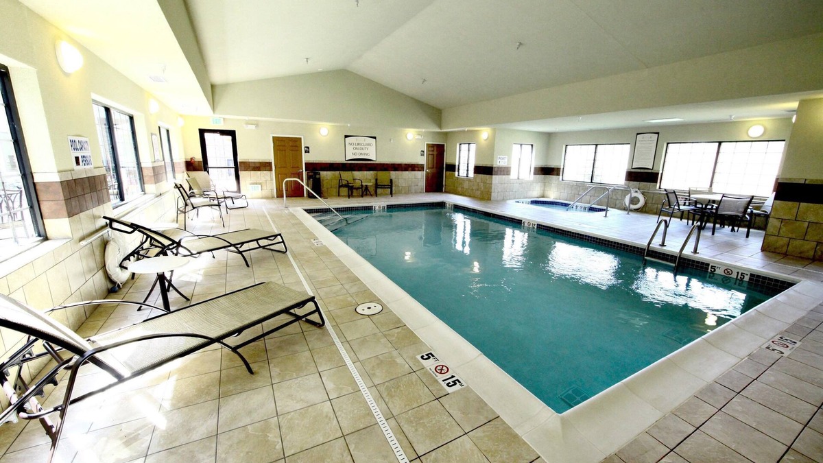Minot Condo | Free Breakfast. Pool & Hot Tub. Gym. Close to the Minot Air Force Base! Your Next Trip!