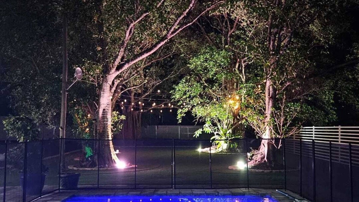 Homestead House | Free Cleaning, Luxury Pool/Elegant Poolside Escape