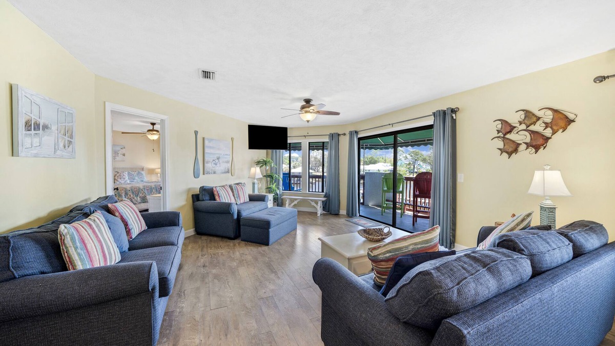 Gulf Lagoon Beach Condo | FREE Golf+Tix! Large Waterfront 2 BR St Thomas, Dock, Beach, Pool, Tennis!