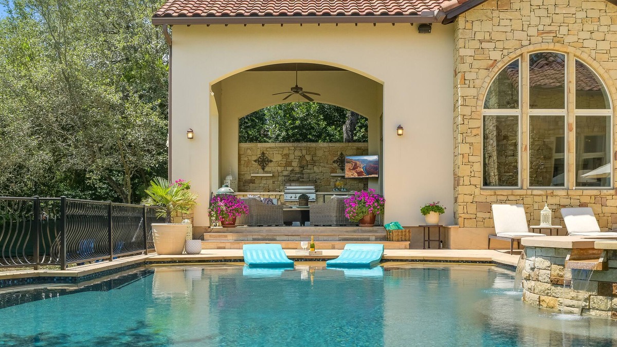 Westminster Glen House | Free NIght in Luxury* I Pool&Spa | Gym | Volleyball | Private