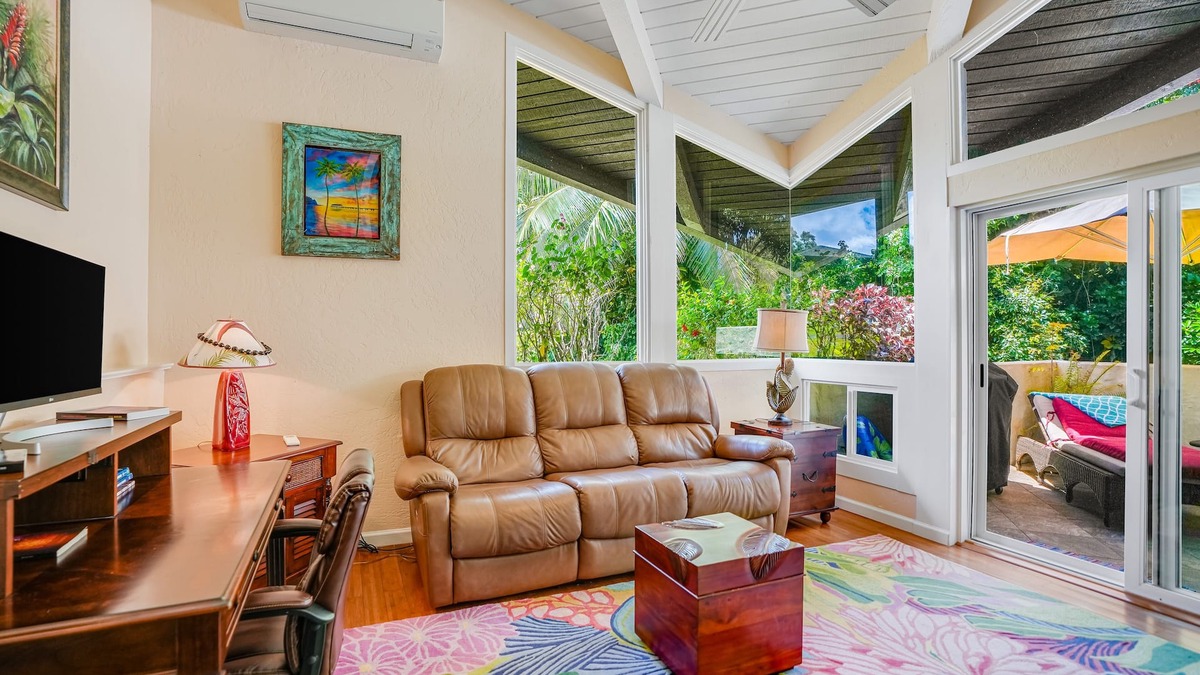 Princeville Cottage | Free standing cottage, providing a lot of privacy. Low traffic around property.