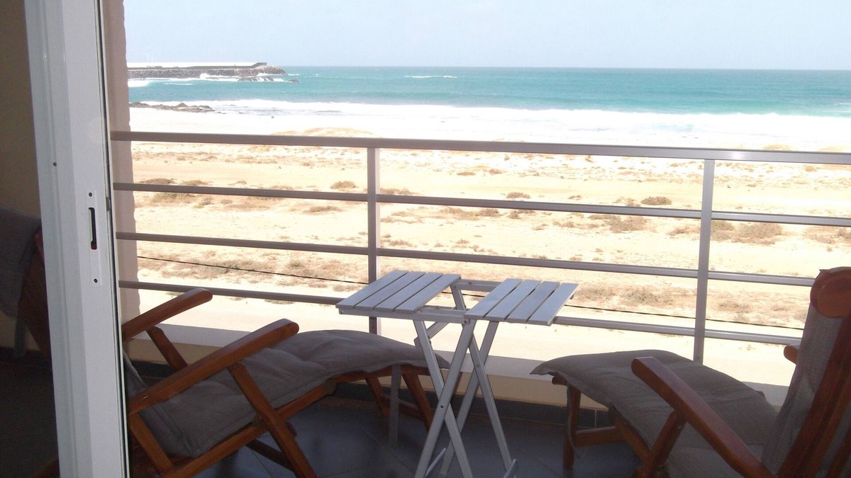 Sal Rei Apartment | Free WiFI #9 - 2 bedroom frontline app.