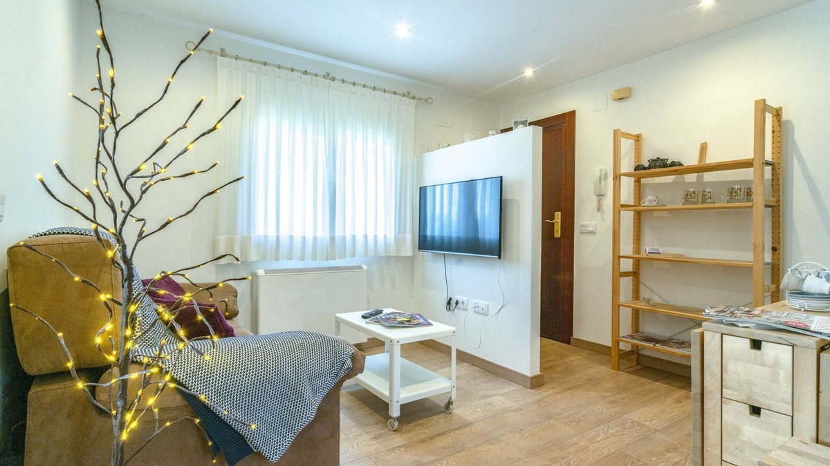 Portazgo Apartment | FREE WiFi Apartment Vallecas-Albufera-Pedro Laborde M (SDM21)