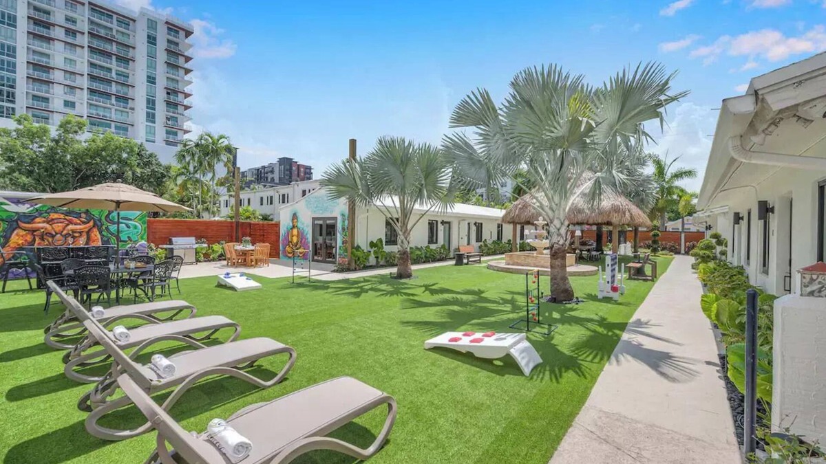 Flagler Village Villa | Freedom House Urban Oasis Eclectic Retreat Fort Lauderdale FL