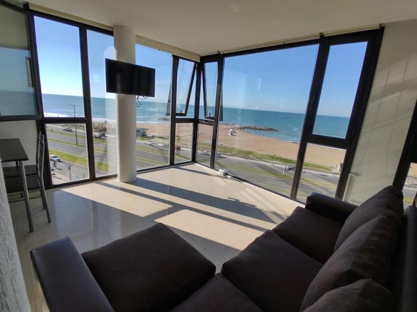 Mar del Plata Apartment | Frente al mar charlone