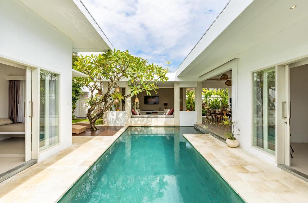 Nakula Villa | Fresh and Stylish 3bd Villa in Seminyak with Private Pool