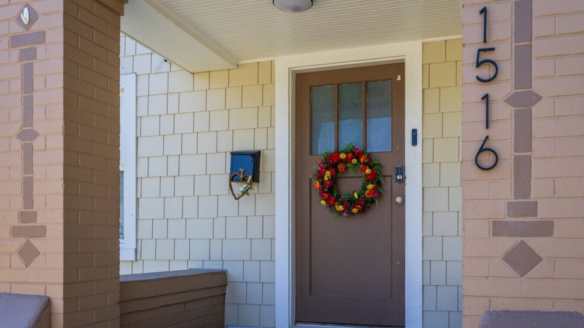 Billings House | Freshly renovated home in a vintage neighborhood