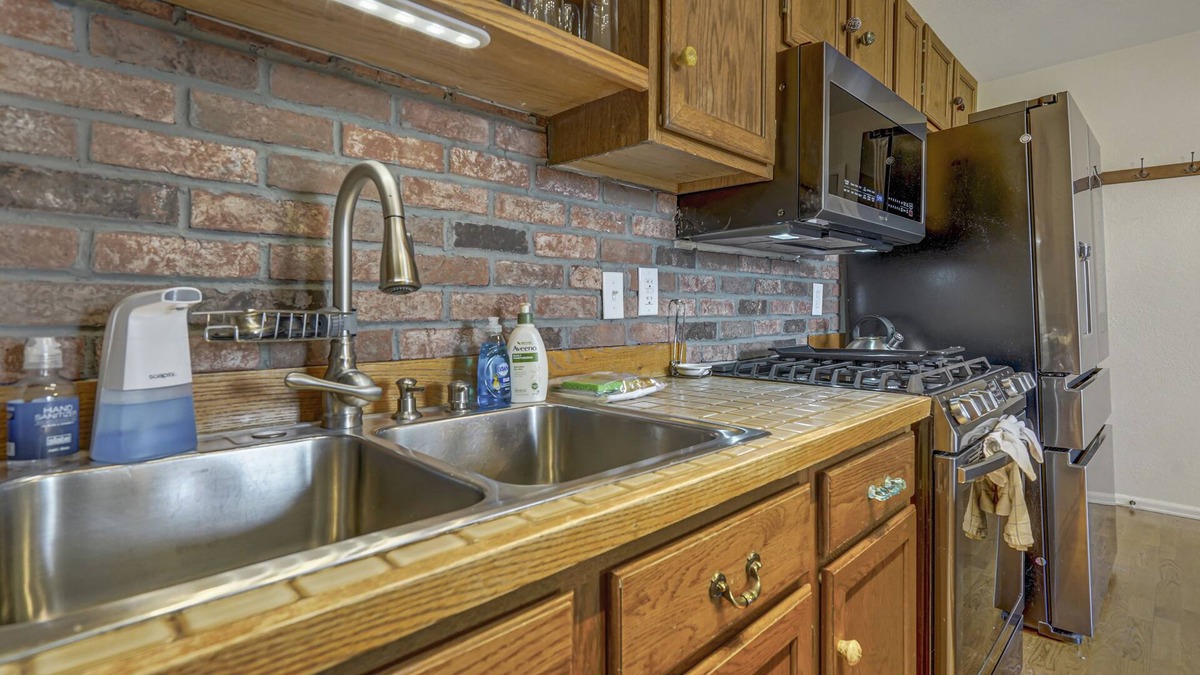 West Colorado Springs House | Friend Zone