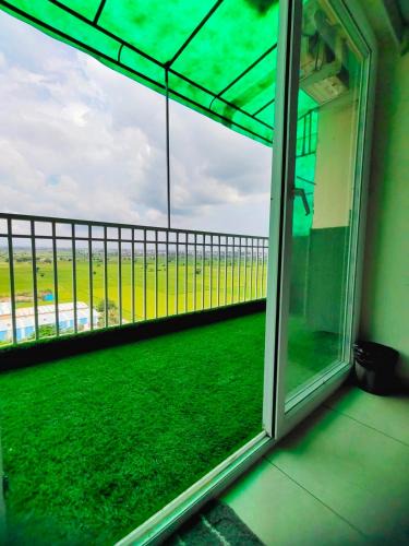 Chandigarh Apartment | Friendly Stays - Best Balcony in High Rise Building