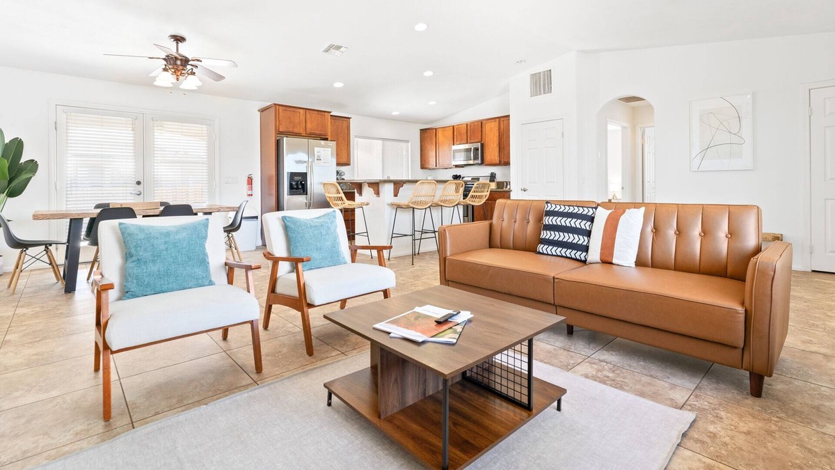 Twentynine Palms House | Friends and Family! 29 Palm Oasis 3mi to Joshua Tree