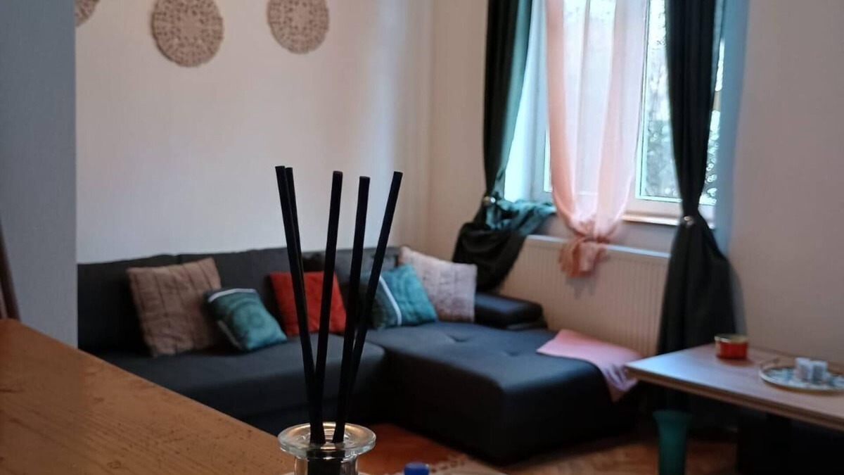 Centrul Nou Apartment | Friendship Nook- a place where friendships are celebrated and memories are made!