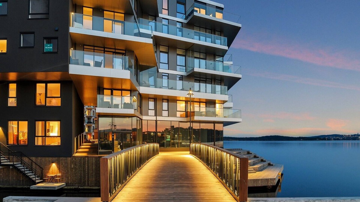 Kristiansand Resort | Front apartment with sea view