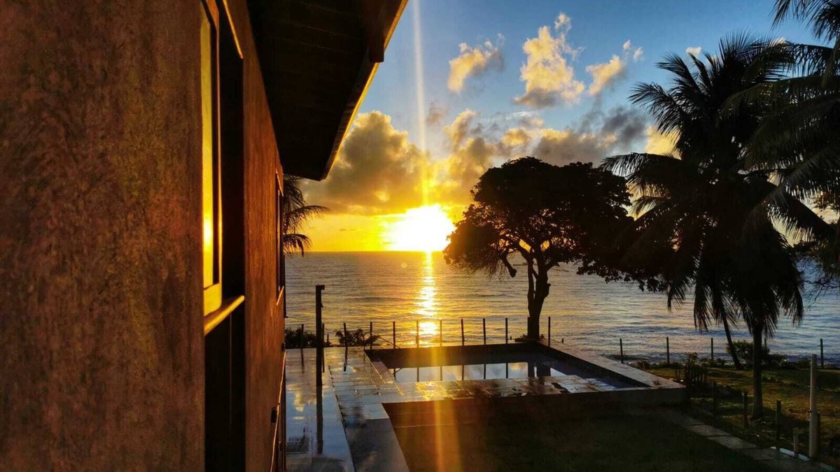 Paripueira House | Front sea mansion with pool Maceio Paripueira