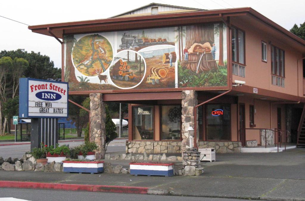 Crescent City Hotel | Front Street Inn
