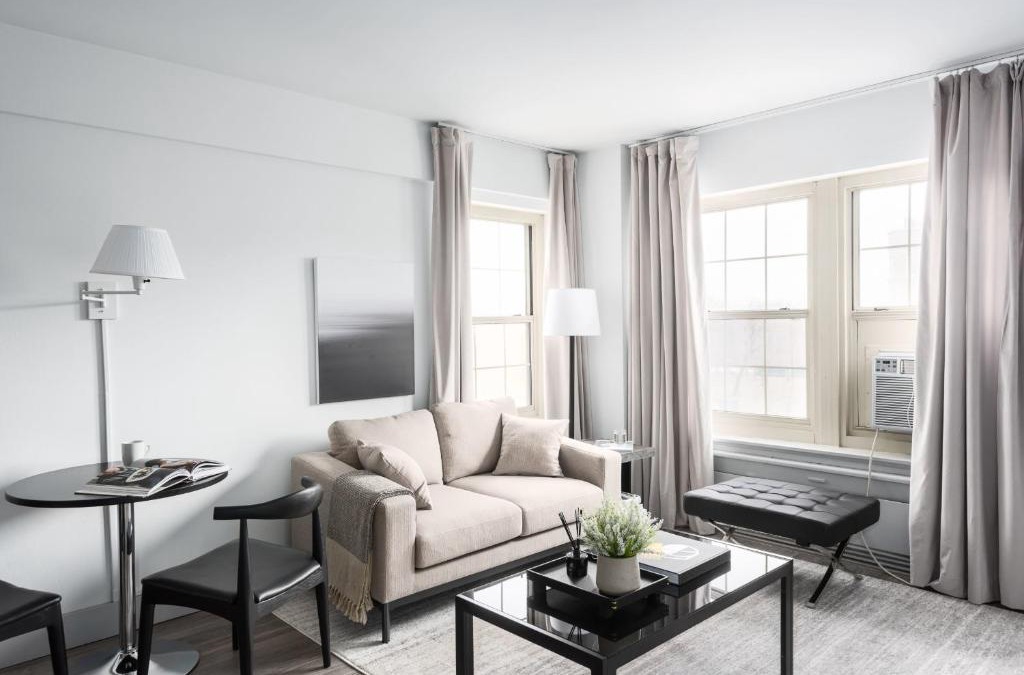 Central West End Apartment | FRONTDESK Modern 1 BR Apt near MO History Museum