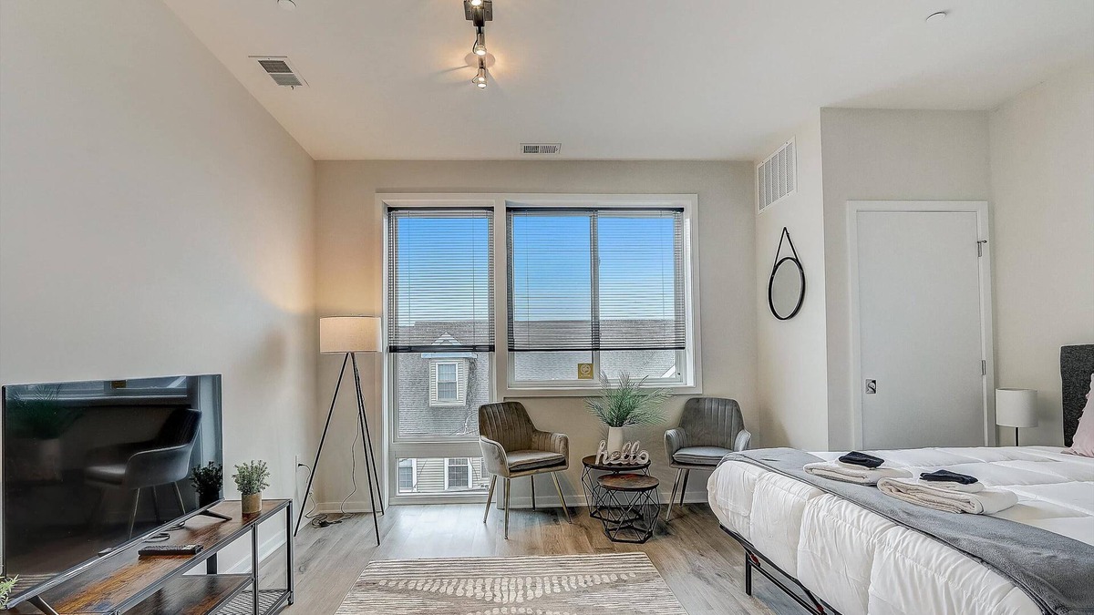 Brewerytown Apartment | Frontdesk | New Brewerytown Studio