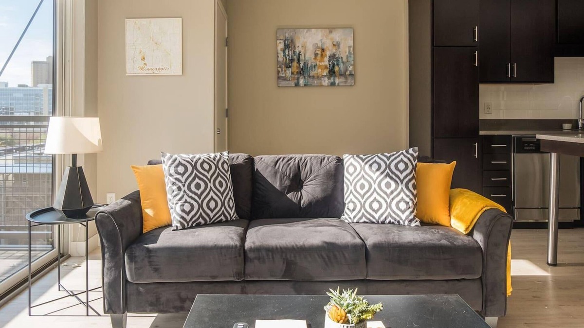 Northeast Minneapolis Apartment | Frontdesk | Sleek Minneapolis 1BR near the River