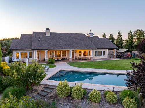 Templeton House | Frontier Farmhouse