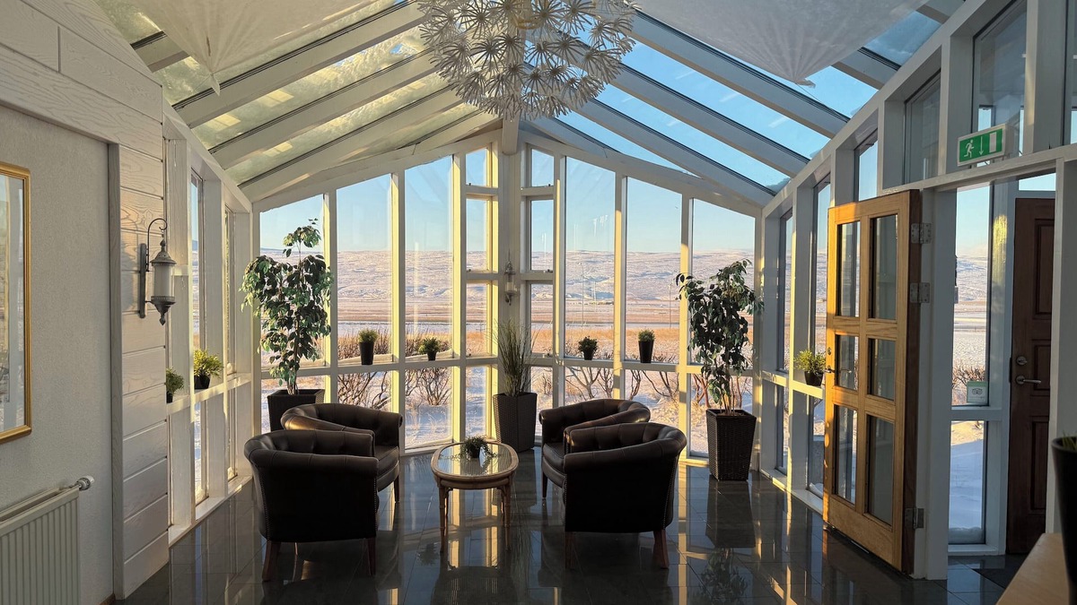 Stadur House | Frost Guesthouse