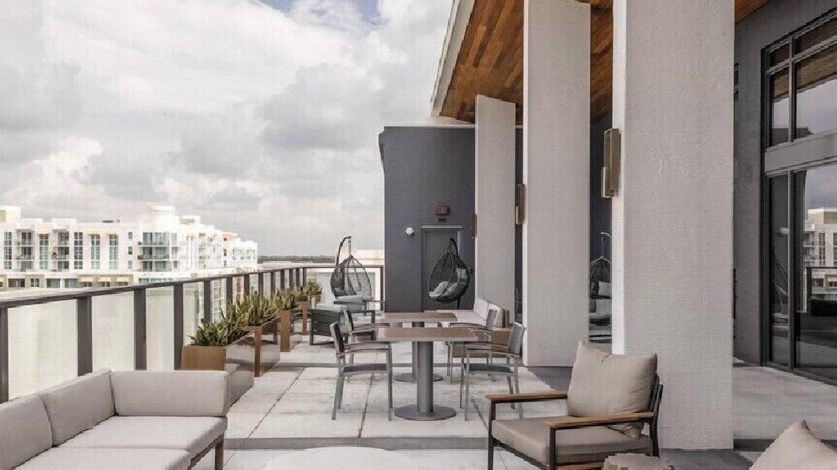Flagler Village Apartment | FTL Perfect Spot