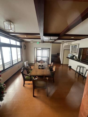 Iiyama House | Full 7 bedroom house Nozawa Onsen