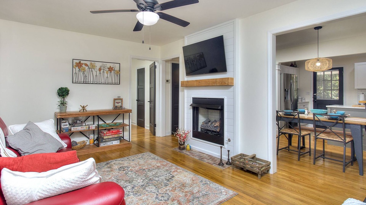 Hapeville Cottage | Fully Appointed & Pet Friendly
