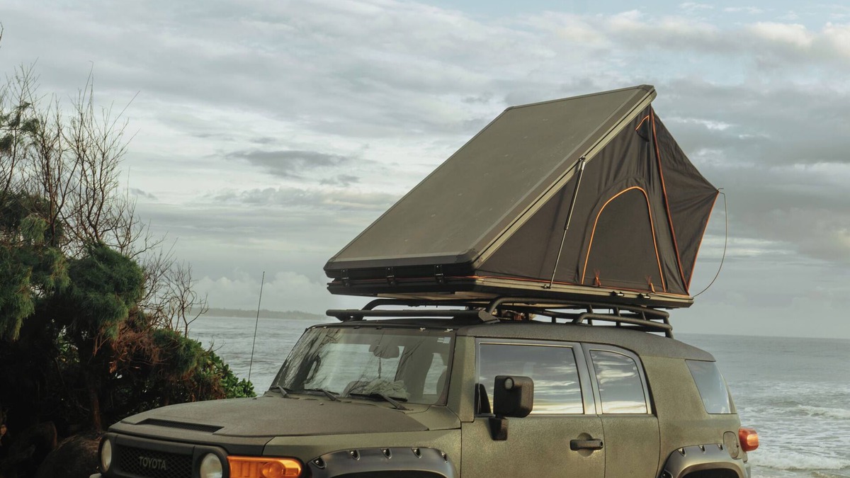 Wailua House | Fully Decked Lifted 4WD Green FJ Cruiser!
