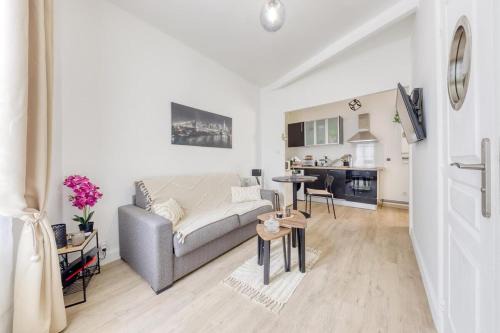 Le Perreux-sur-Marne Apartment | Fully-equipped studio Paris Disneyland RER E RER A