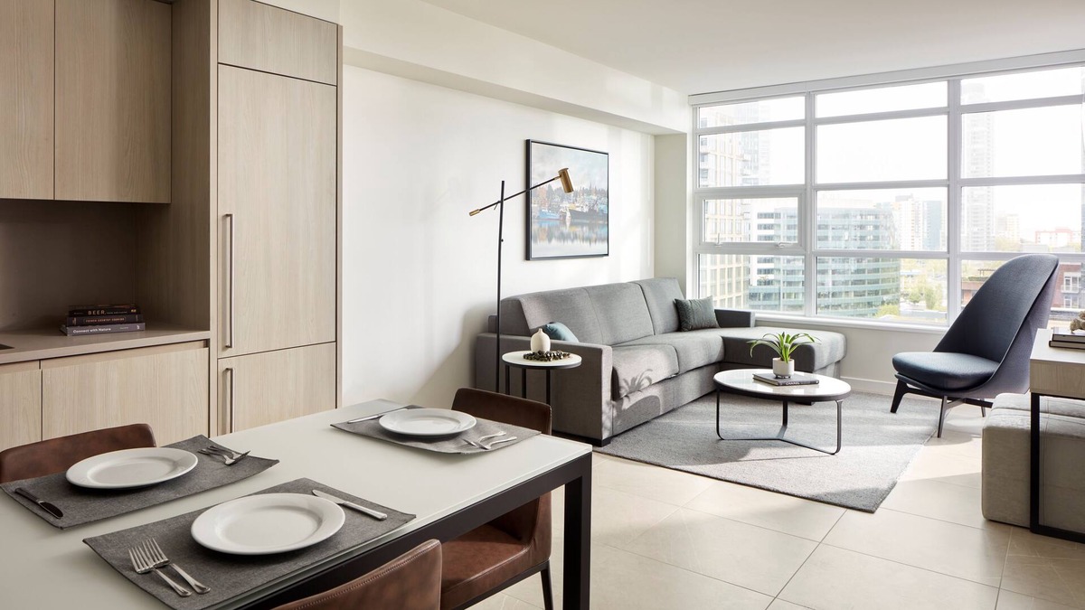 Steveston Apartment | Fully Equipped Two Bedroom Suite in Charming Steveston Village
