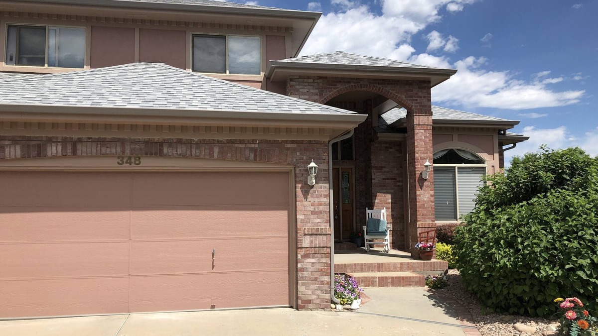 Lafayette House | Fully furnished 2-story 2-bedroom 1.5 bath home at Indian Peaks golf course