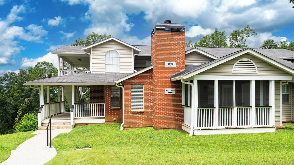 Meadowbrook Condo | Fully Furnished 2BR/2BA Condo off Hwy 280 near Birmingham