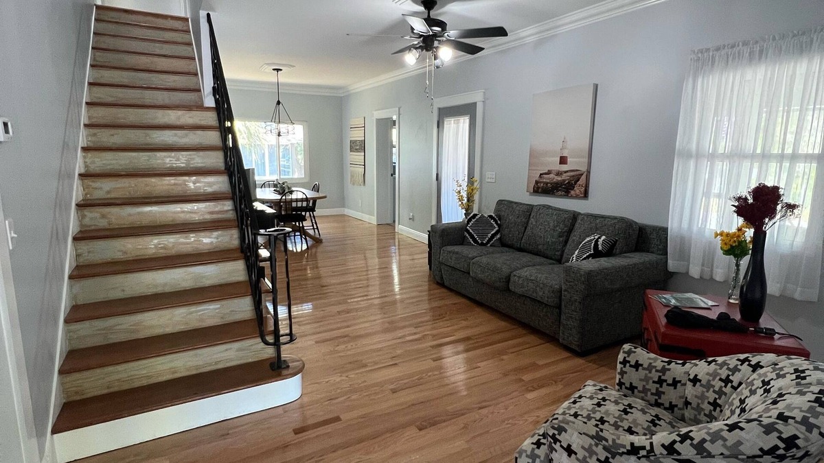 Downtown Zephyrhills House | Fully Remodeled Historic Home, downtown Zephyrhills! Centrally Located!
