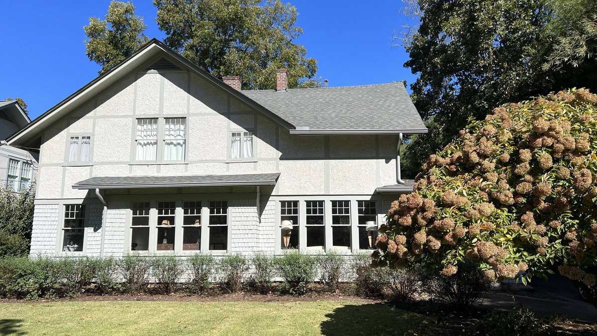 Athens House | Fully Renovated Historic Home Steps from UGA