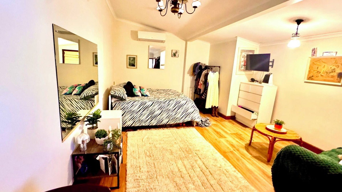 East Fremantle House | Fully self contained Granny Flat, East Fremantle nRARE OPPORTUNITY!