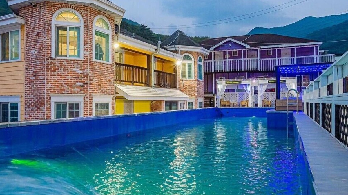 Jeongseon House | Fun and Happy pension