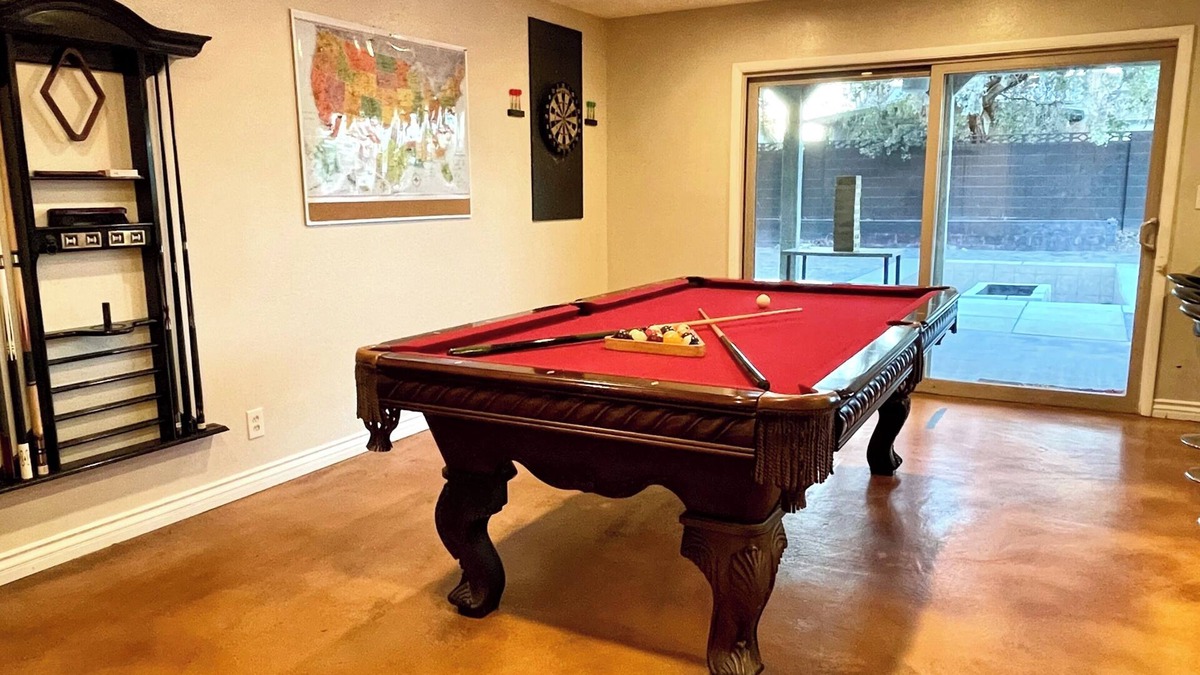 Spring Valley House | Fun-Filled Spacious House: Pool Table, Basketball, Fire Pit, Theater, BBQ & More