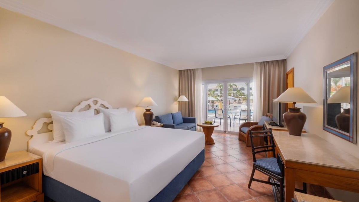 Sharm El Sheikh Resort | Fun for the Whole Family l 4 Pool-view Rooms, Kids Club, Spa & Dining Options