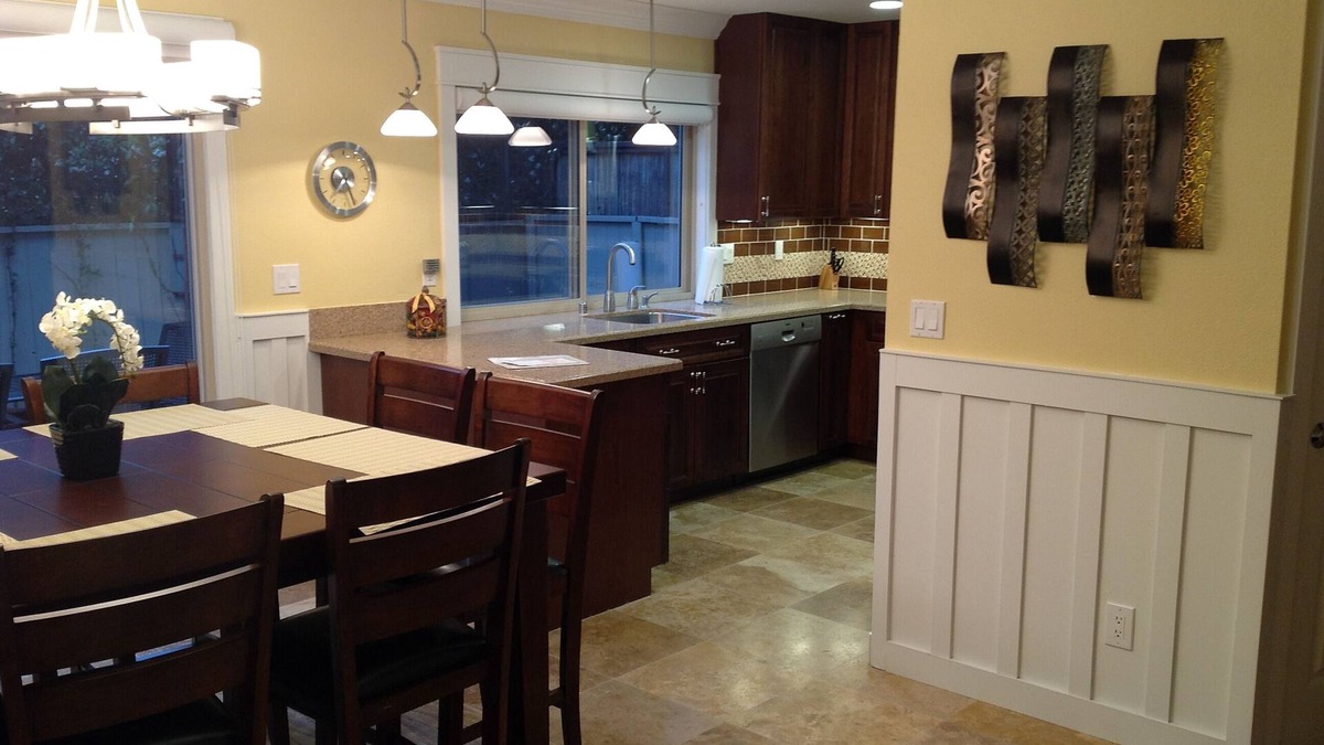 Solana Beach House | Fun N' Sun Condo at Del Mar Beach Club - FULL HOUSE AC and HEATING