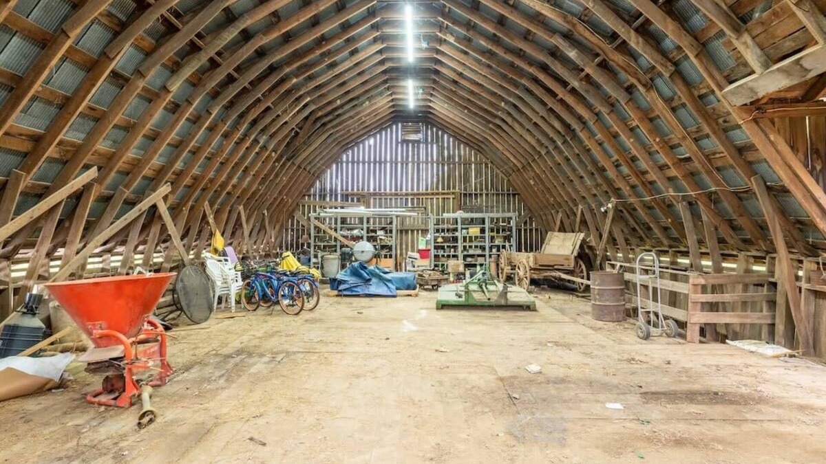 Wildwood House | Fun-Size Farmhouse w/Pool 15 Min to Chattanooga