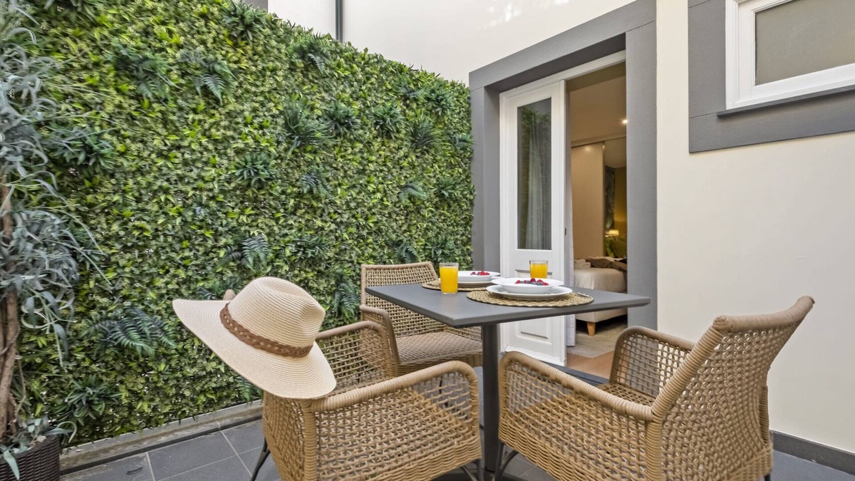 Se Apartment | Funchal Tropical - Hurricane Plant by Madeira Sun