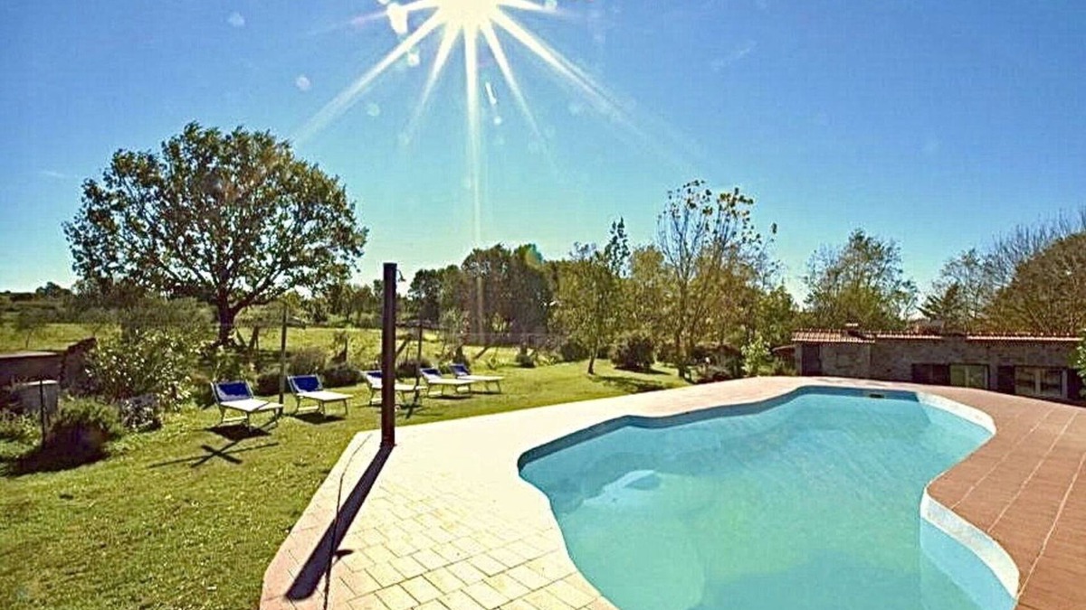 Pitigliano Villa | Funghi 2 - Country house with swimming pool in Orcia Valley, Tuscany