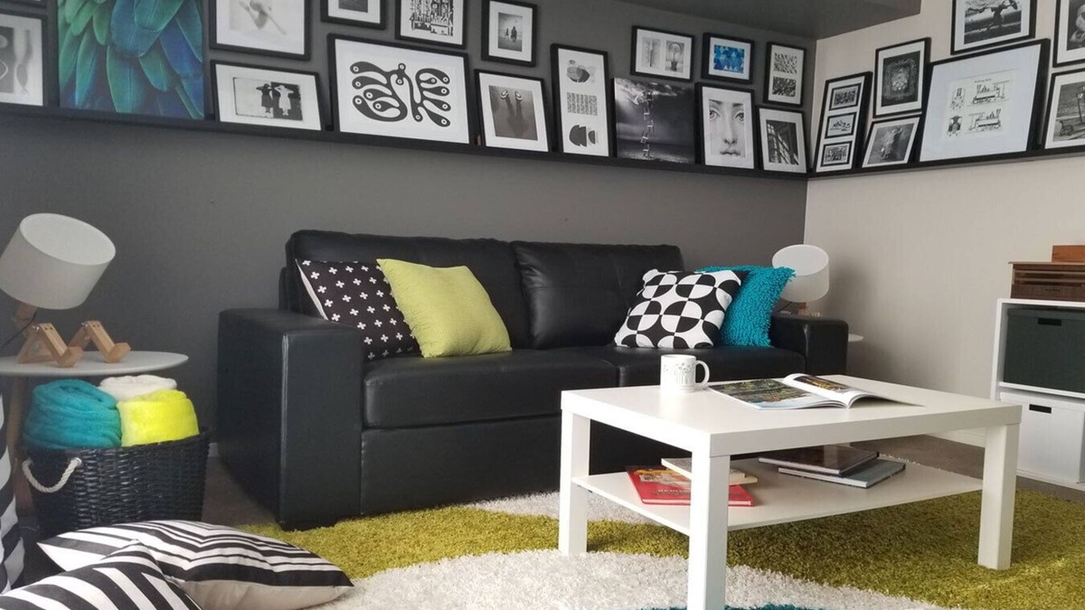 Emerald Apartment | Funky, art-inspired holiday apartment | Emerald, Vic