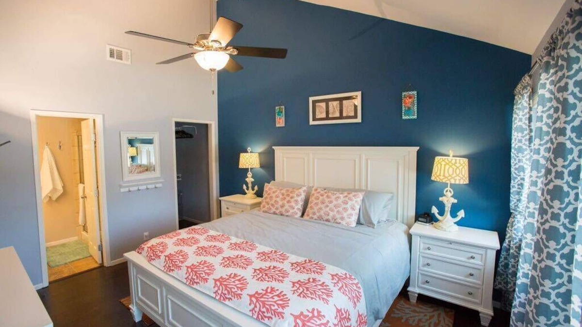 Hermosa Village Condo | Funtierland + Under the Sea + Walk to Disneyland Resort + Pool