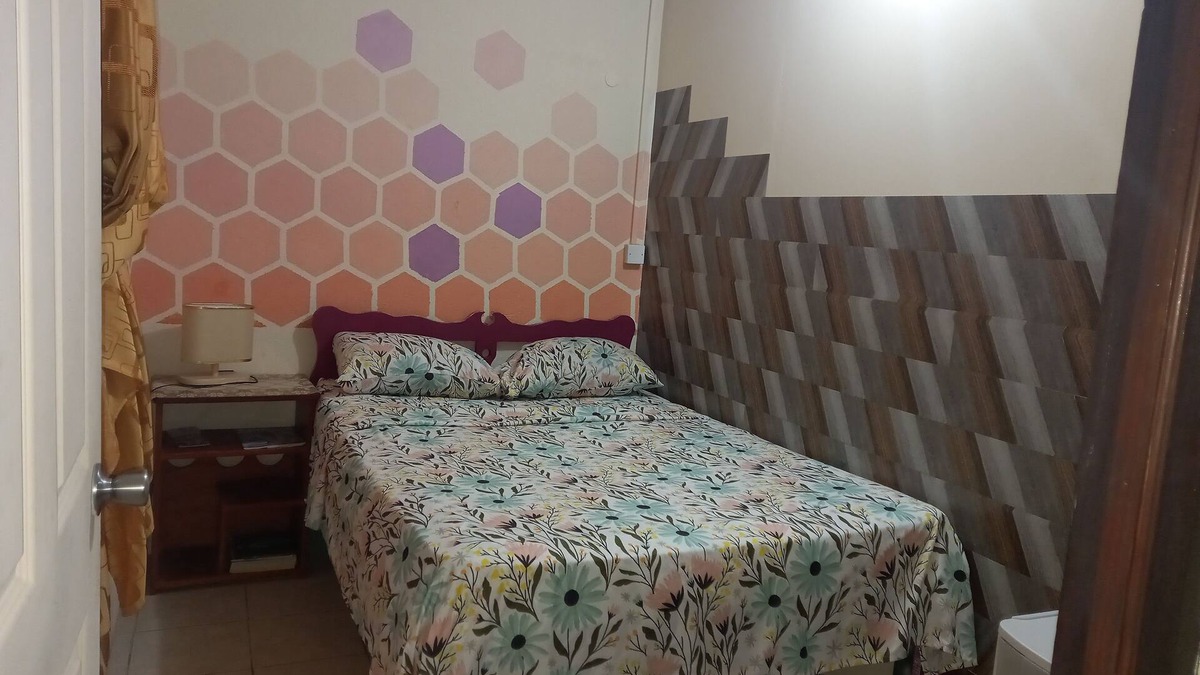 Oistins Apartment | Furnished 1 bedroom Apartment Close to St. Lawarence Gap, Beach, Mall, Embassy,