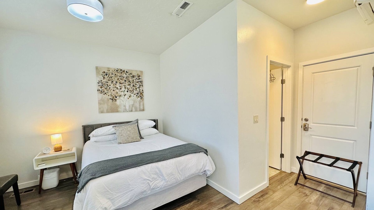 Boise Apartment | Furnished Studio near Greenbelt at Boise Whitewater Park